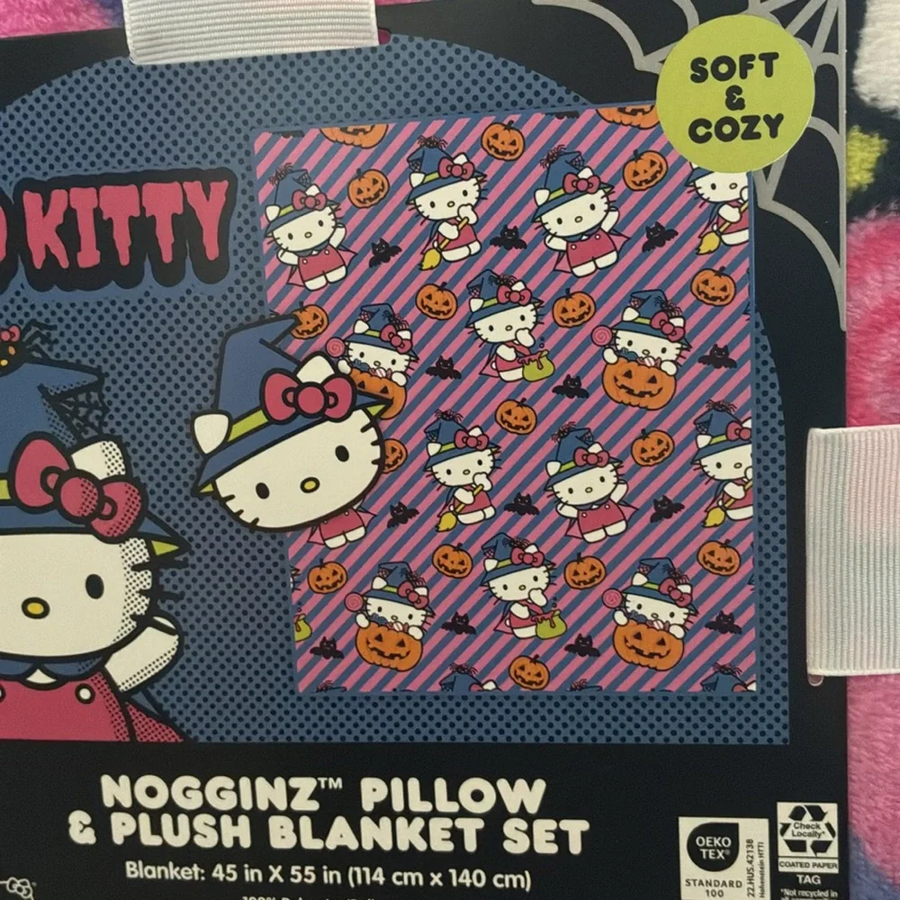 NWT- Halloween Hello Kitty Witch Hat Pillow Plush & Throw Blanket 45x55 Set